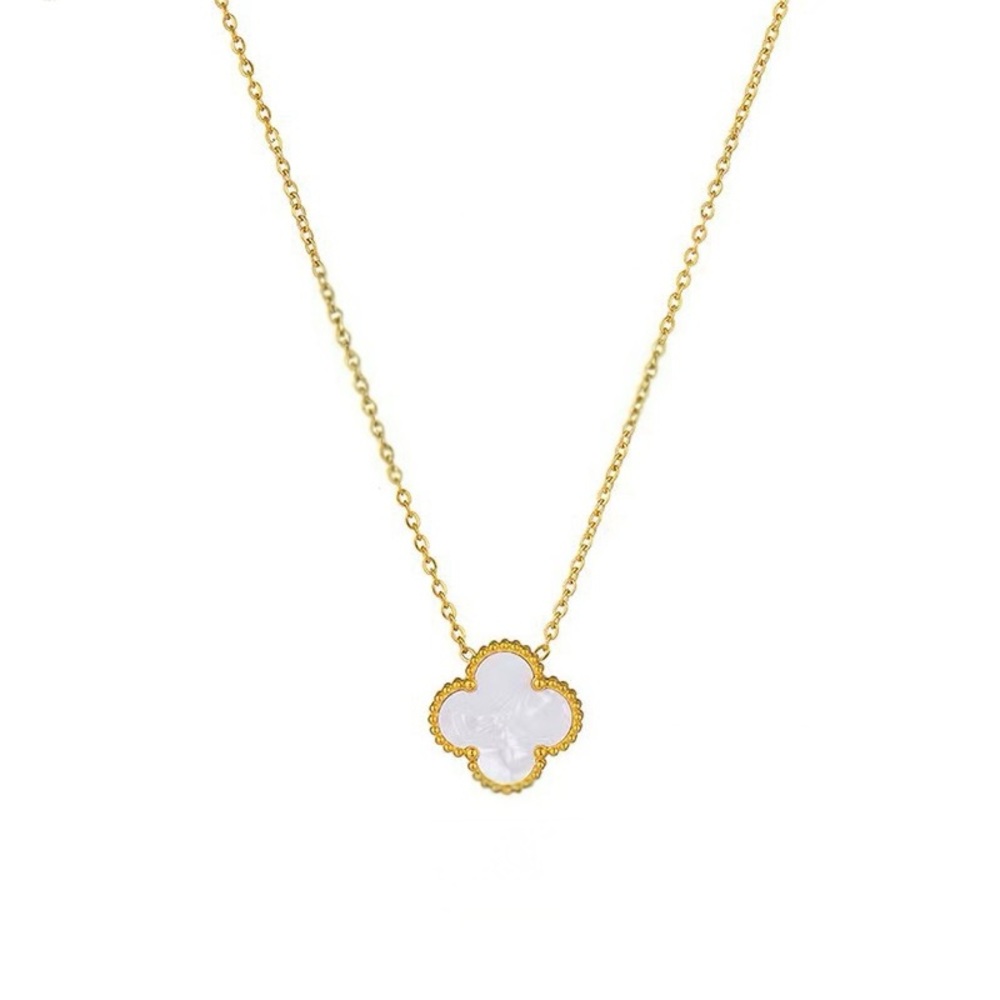 Elegant Gold and White Clover Necklace Stainless Steel